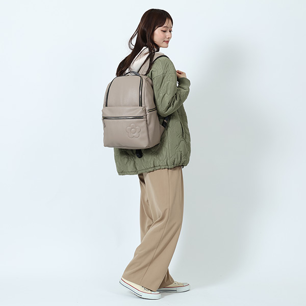 シンプルシュリンク リュック（グレージュ）