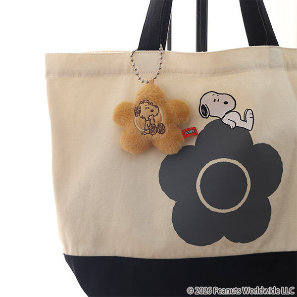 MARY QUANT×PEANUTS デイジーマスコット キーホルダー（ベージュ）