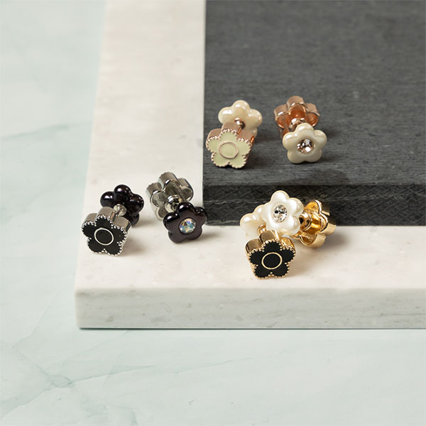 パールデイジーデュオ ピアス（シルバー）