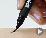 アトラクティブ アイライナー（リキッドアイライナー）